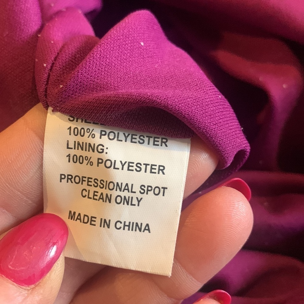 Tony Bowls Evening Gown Magenta with Rhinestones Size 4 - Picture 10 of 13